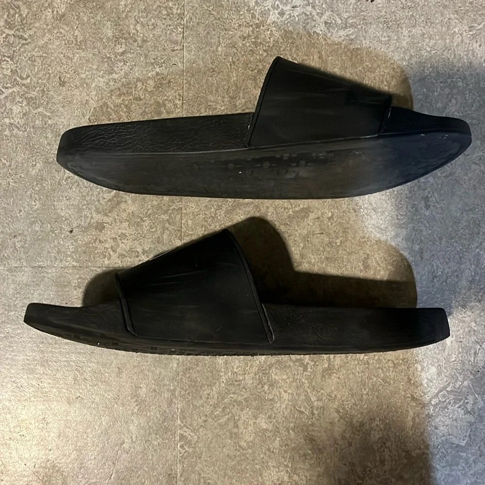 OVO October's Very Own Slides Black (White Owl) Size 9